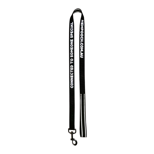 Product image of 1-meter-long dog lead with reflective writing